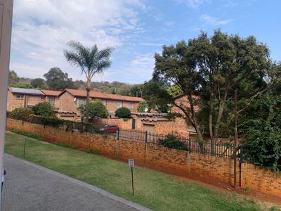 Apartment / Flat For Sale in Weavind Park, Pretoria