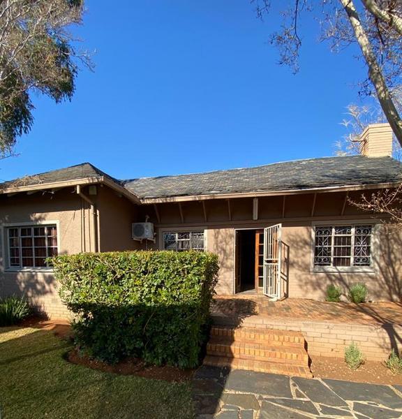 Commercial Property For Rent in Brooklyn, Pretoria